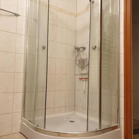 Csillagocska Apartman * 에게르